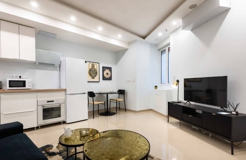 Saint-Vincent-de-Paul Apartment | Sweett | Lafayette - Studio Apartment, Sleeps 2