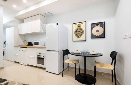 Saint-Vincent-de-Paul Apartment | Sweett | Lafayette - Studio Apartment, Sleeps 2