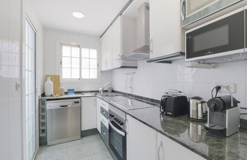 el Fort Pienc Apartment | Sweett | Monumental - Three Bedroom Apartment, Sleeps 6