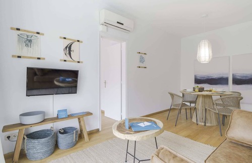 el Fort Pienc Apartment | Sweett | Monumental - Three Bedroom Apartment, Sleeps 6