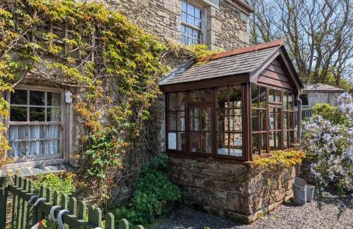 St. Martin House | Swift Cottage