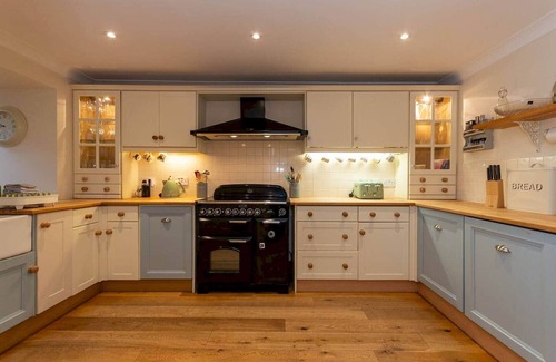 St. Andrews Villa | Swilken Farm Steading | 5 Mins to St Andrews