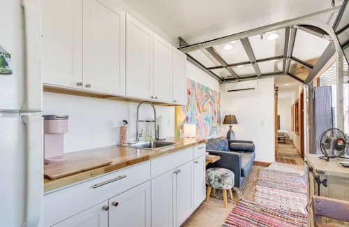 Waterloo Apartment | Swim, Boat & Fish: Waterloo Retreat w/Views!