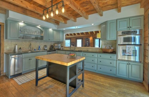 Cherry Log Cabin | Swimming Bear Lodge | Free Night Offer!