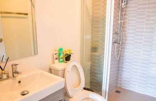 Mueang Samut Prakan District Apartment | swimming pool and gym , near BTS PuChao,bkbloft2 - Tambon Thepharak