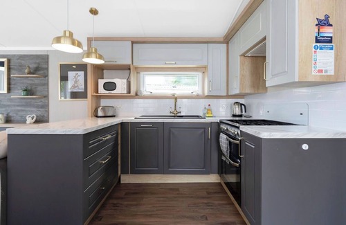 Prestonpans Apartment | swimming pool, entertainment complex, and children's play areas.