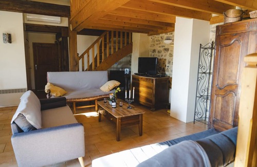 Fressac Other | Swimming pool, Jacuzzi, air conditioning in the middle of vineyards