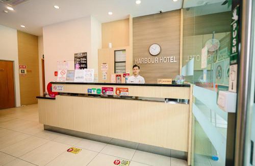 Klang Hotel | Swing & Pillows - I-City, Shah Alam