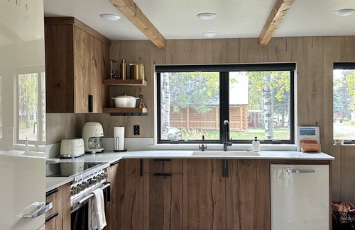 McCall House | Swissentury ~A Frame charming home in the Meadow, A/C