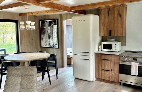 McCall House | Swissentury ~A Frame charming home in the Meadow, A/C