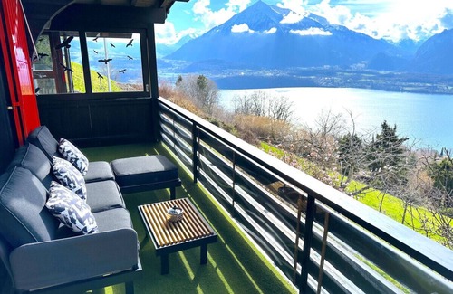 Aeschlen ob Gunten Ski Chalet | SwissHut Stunning Views Alps & Lake