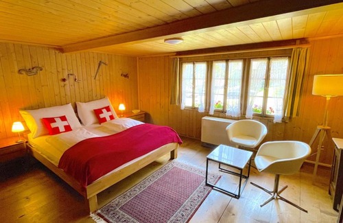 Darligen Apartment | SwissHut Stunning Views Alps Lake - Apart. Erli Down