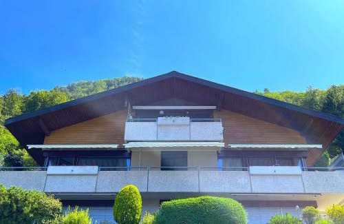 Merligen Apartment | SwissHut Stunning Views Alps Lake - Apart. Kirch