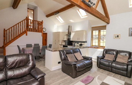 Bryn-crug House | Swn y Nant