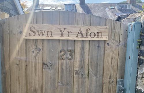 Tywyn House | Swn Yr Afon