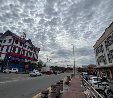 Kampung Kijing Hotel | SYAHIRAH HOTEL