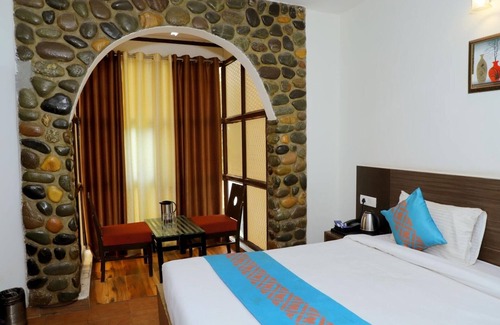 Dhikuli Hotel | Symphony by Devbhoomi Corbett Resort