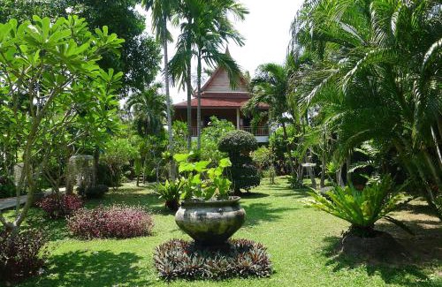 Nai Harn Villa | Symphony Villa