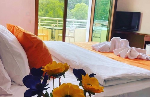 Kosovo Hotel | TÜRKUAZ OTEL