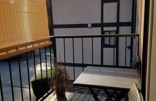 University Place Condo | T Regency Suite