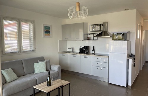 Santa-Lucia-di-Moriani Apartment | T2 apartment of 40m2 feet in the water + swimming pool
