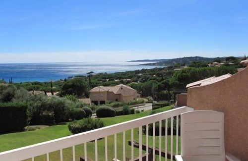 La Nartelle Apartment | T2 apartment in Residence 300m from the beach nice sea view