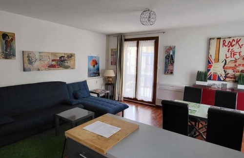 Avignon City Centre Apartment | T2 Avignon Climatisé Intra Muros Spacieux et Lumineux