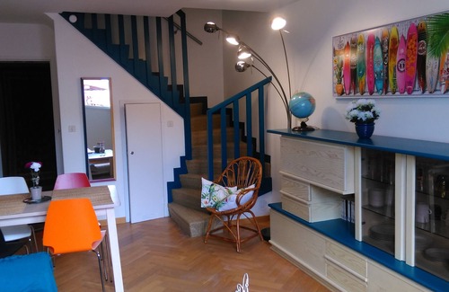 Saint-Jean-de-Luz Apartment | T2 duplex in the historic center.