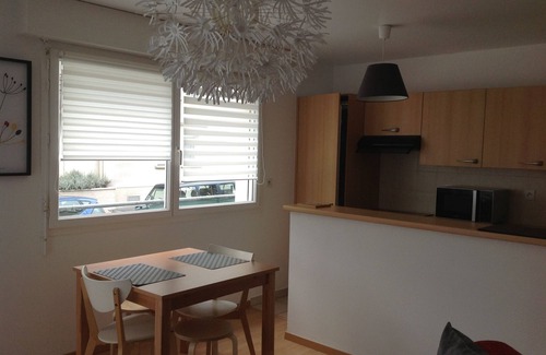Rocabey - Alsace - Gare Apartment | T3 bright apartment close to beach and city walls. 4/6, Wifi