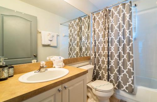 Tuscan Hills House | T904BD-Misty Edge (S)