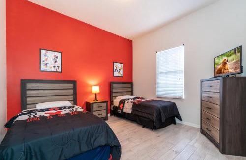 Tuscan Hills House | T904BD-Misty Edge (S)