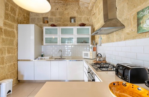Kercem Apartment | Ta'patee Pool Farmhouse in Gozo