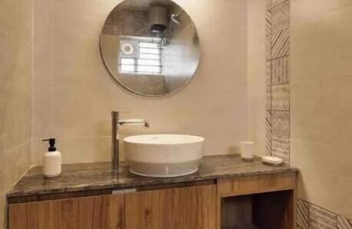 Thousand Lights Apartment | Taara Luxury Apartments -NewYork