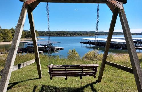 Indian Point Resort | Table Rock Resorts at Indian Point