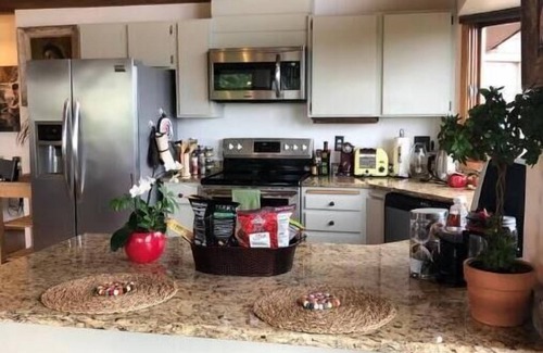 Mount Tabor House | Tabor Hillside Retreat over the trees, walk to trails, and Montavilla cafes.