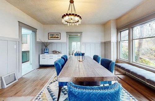 Old Town House | Tacoma Garden Hideaway