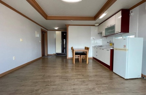 Churemi-mal House | Taean Aloenara Pension