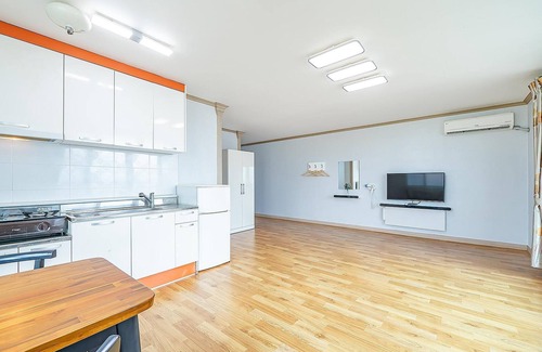 Kasinae House | Taean Badaneomeo Pension