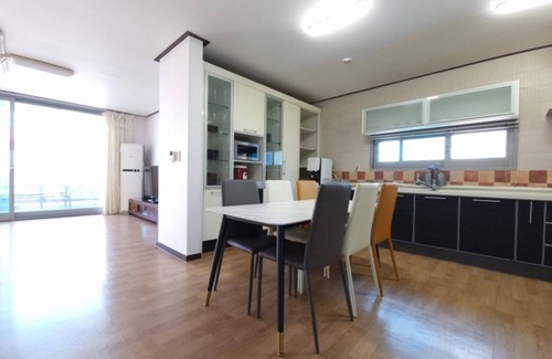 Kujanggul House | Taean Bless Ocean Pension