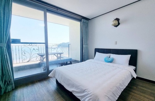 Kujanggul House | Taean Bless Ocean Pension