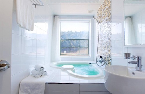 Sanha-ri House | Taean Gajangjari Pension