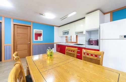 Sanha-ri House | Taean Insta Pension