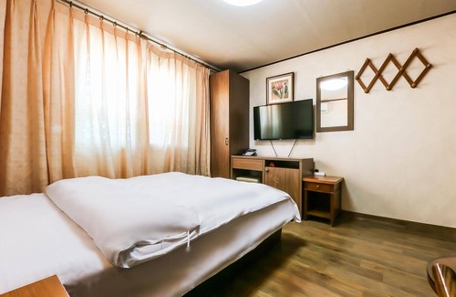 Araemok Hotel | Taean New World