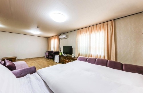 Araemok Hotel | Taean New World