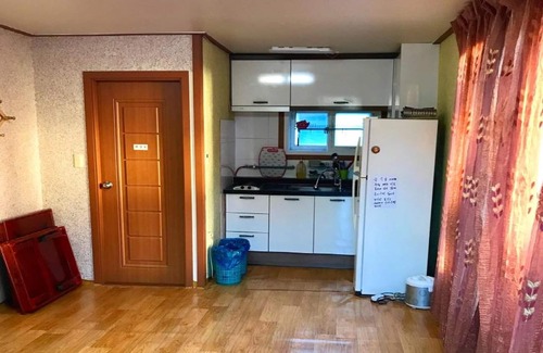 Taean House | Taean Sinbatdeu Ui Moheom