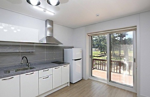 Pan-mal House | Taean Solbatgil Pension