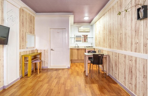 Kkotchi House | Taean Vintage House Pet-friendly Pension