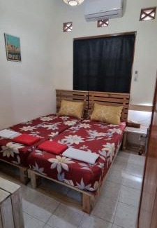 Yogyakarta House | Taefoo Homestay - Brussels Room Free Wifi, Air Conditioner & Shared Baths Cool & Cozy