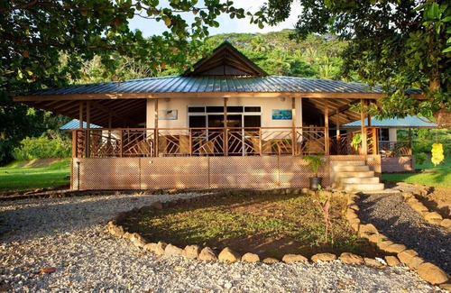 Taha'a Villa | TAHAA - Private Beach & Snorkeling Villa