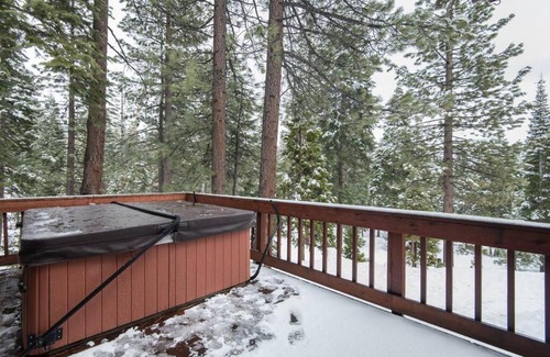 Kings Beach House | Tahoe Vista Home w/Spa close to Northstar & Lake